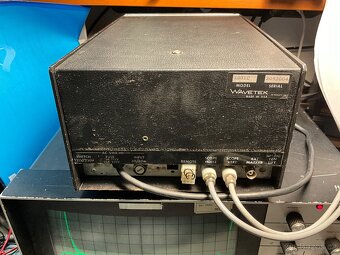 Wavetek 1801C - RF rozmítany generátor do 1GHz - 2