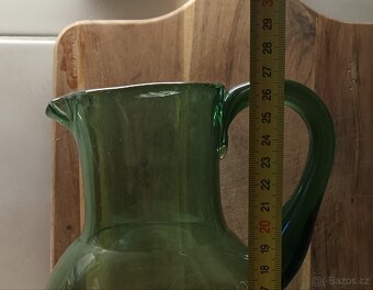 Krásný starožitný džbán, zelené sklo 1,5 l, top s - 2