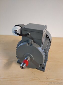 Prodám motor MEZ Mohelnice 0.75 kw 2800 ot. - 2