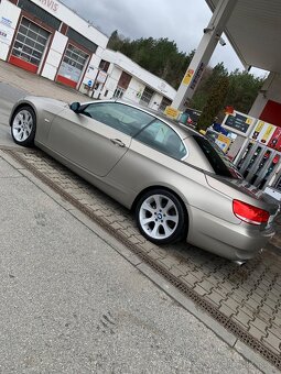 BMW E93 320i CABRIO - 2