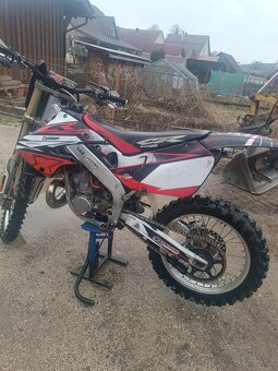 Predám Honda CR 250 rv 1999 - 2
