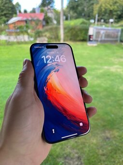 iPhone 15 Pro 128 GB Modrý titan v jako novém stavu - 2