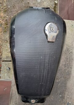 palivová nádrž pro YAMAHA XV 920 VIRAGO - 2