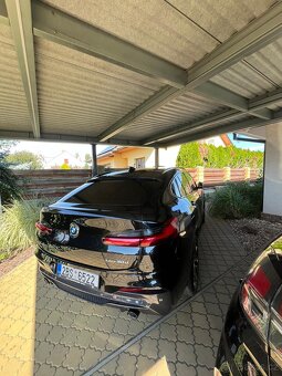 BMW X4 3.0d xdrive M-paket nízký nájezd - 2