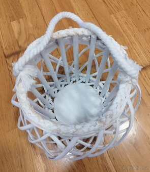Dekorační proutěný košík - 2