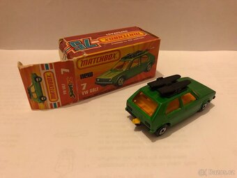 MATCHBOX/LESNEY autíčka - 2