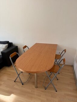 Jídelní stůl s židlemi - 2