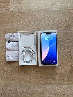 iPhone 15 PRO TOP STAV v záruce - 2