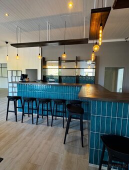 Pronájem kompletně vybavené restaurace – 200 m², 120 osobi - 2