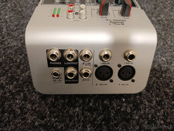 Analogový mixpult - 2