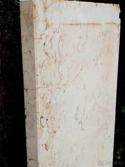 Dvoumetrový PARAPET  síla 3cm 205x30cm. - 2