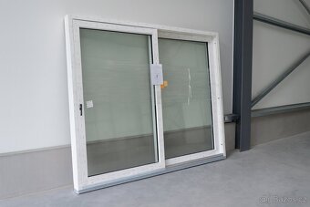 HS portal plastový antracit grau (7016)/bílá - 2