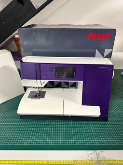 ŠICÍ STROJ PFAFF EXPRESSION 710 - 2