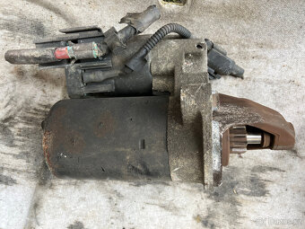 Startér Focus II - 2