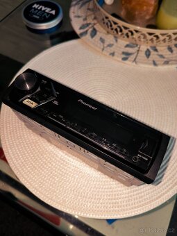 Pioneer MVH-S100UB - 2