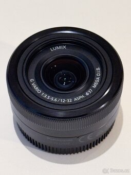 Panasonic 12-32mm f 3.5-5.6 - 2