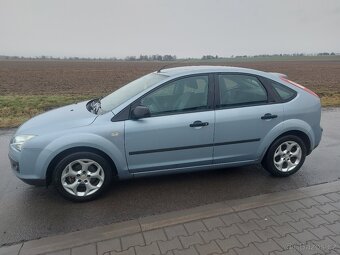 Ford focus 1.6i (74kW) - 2