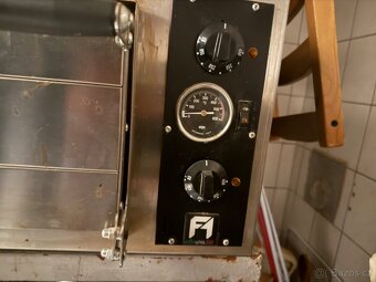 Pizza pec EffeUno + podstavec - 2