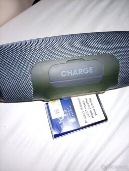 Bluetooth reproduktor JBL Essential charge 2 - 2