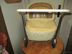 Retro kočárek košatina - 2