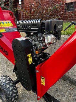 Drtič větví, štěpkovač, drtička - 2