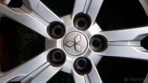 4xAlu kola originál Mitsubishi - 2