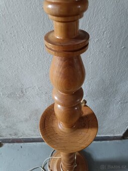 Dřevěná lampa - 2