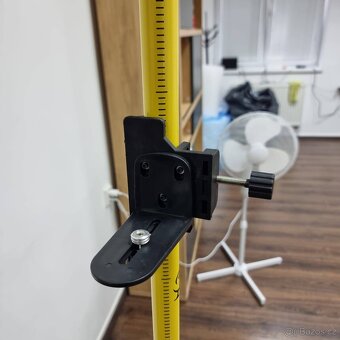 Prodám novou teleskopickou rozpěrnou tyč 400cm - 2