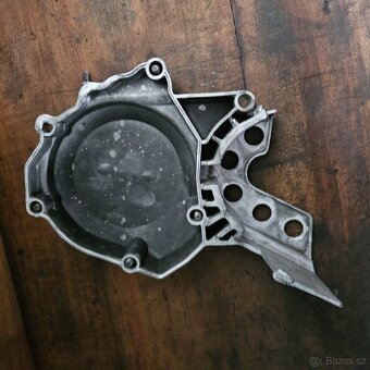 Kryt motoru dynamo Yamaha DT 125 R - 2
