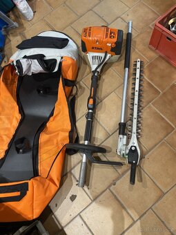 Plotostřih STIHL KM131R - 2