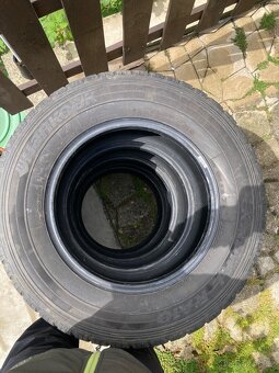 Celoroční pneu Hankook Radial RA10 215/70R15C - 2