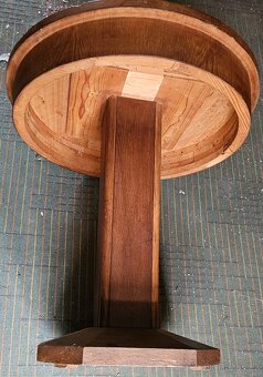 Stůl kulaty, starožitný, masivní 75 cm - 2