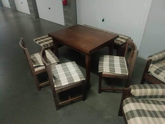S DOVOZEM jídelní set. Rohová lavice, tři židle a stůl - 2