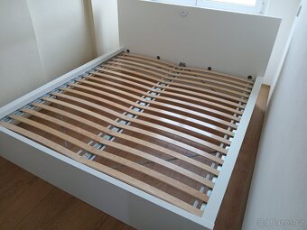 Postel včetně roštů - 2