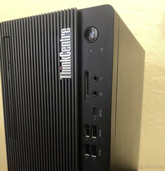 VÝKONNÝ KANCELÁŘSKÝ PC LENOVO - RYZEN 5, 16GB RAM ... ZÁRUKA - 2