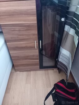 Stěna - 2