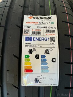 nové letní pneu 255/45-19 Hankook, DOT 1124 - 2