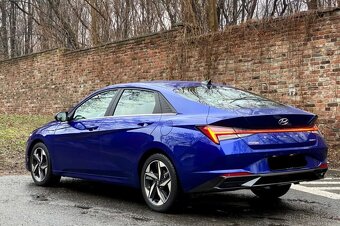 Hyundai Elantra 1.6 Executive CVT Pro 1Maji - 2