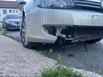 VW Golf 2.0TDi 103kw, r.2010, climatronic, panorama - 2