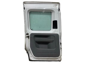 Levé boční dveře bílá barva LB9A VW Caddy 2k r.v. 2008 - 2