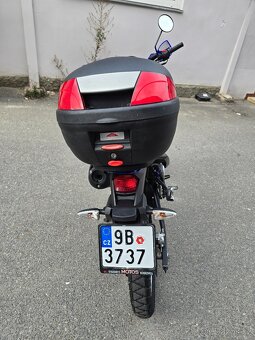 WR 125 R - 2