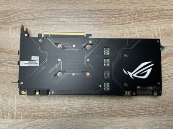 ASUS ROG STRIX GAMING GeForce GTX 1070 DirectCU III 8GB - 2