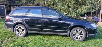 Subaru Legacy Outback - 2