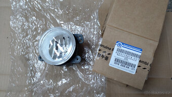 Fiat Freemont - přední mlhovka - 2