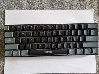 Herní klávesnice Trust GXT 867 - 2