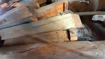 Staré trámy a prkna - 2