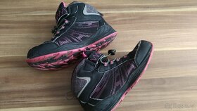 Zimní dětské holčičí boty vel. 34 - 2