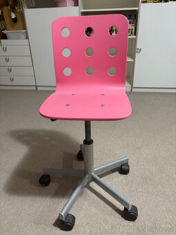 Dětská židle na kolečkách - 2