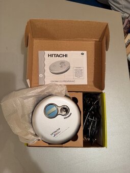 Discman Hitachi DAP 760R - 2