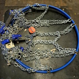 Sněžné řetězy. - 2